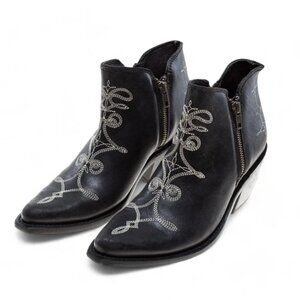 Liberty Black - Women's Dalia Ankle Boots Size 8 NWOT (No box included)